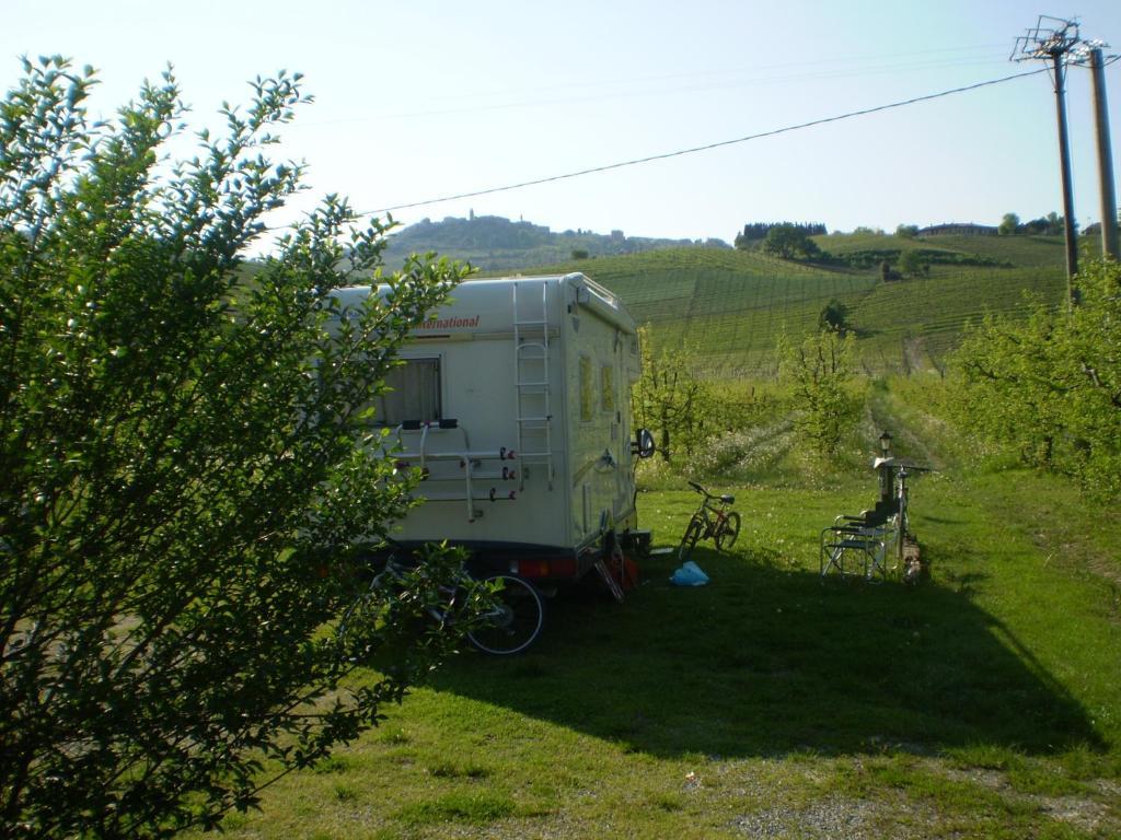 Cascina Ballarin Villa La Morra Dış mekan fotoğraf