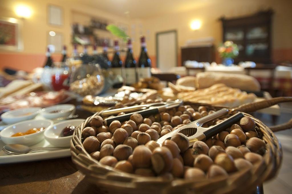 Cascina Ballarin Villa La Morra Dış mekan fotoğraf